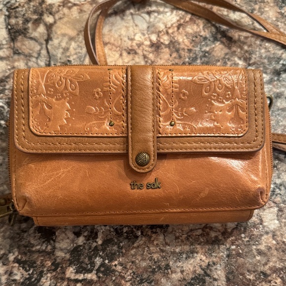 The Sak Women’s Smartphone Crossbody Tobacco Floral Emboss - Picture 1 of 13
